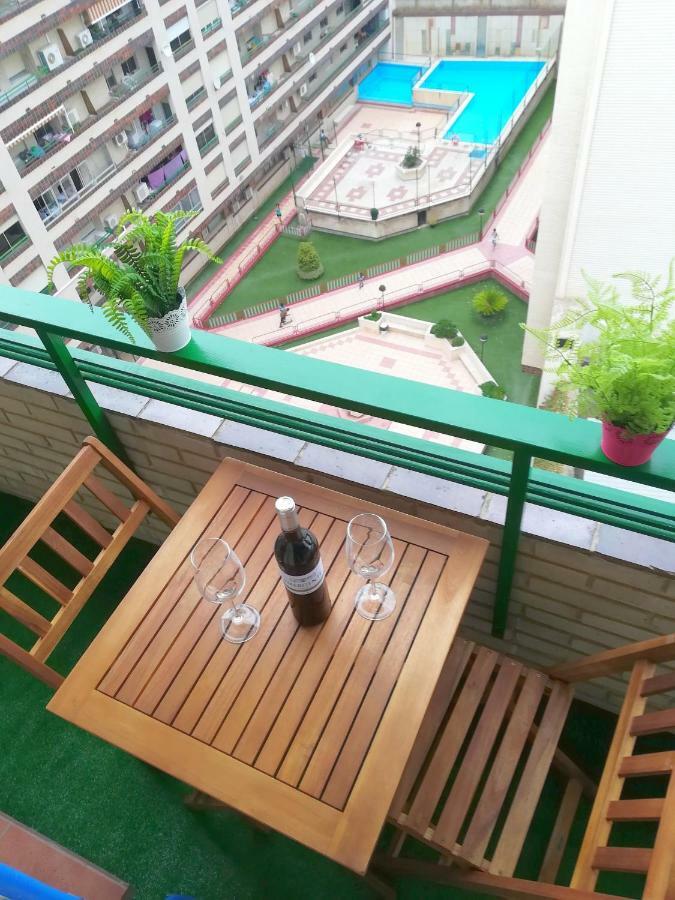 Atico Con Piscina Bellavista Apartment Tudela Luaran gambar