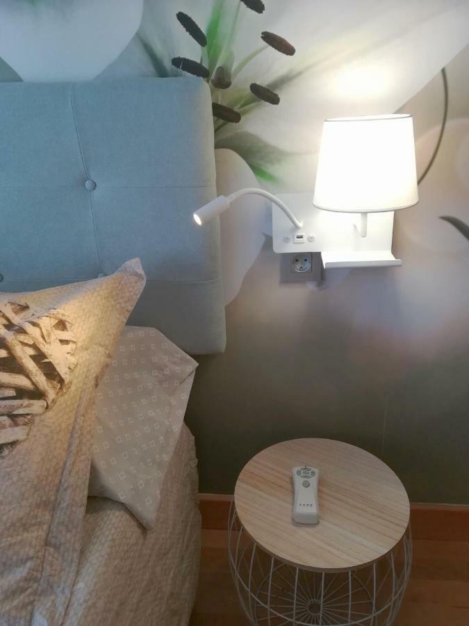 Atico Con Piscina Bellavista Apartment Tudela Luaran gambar